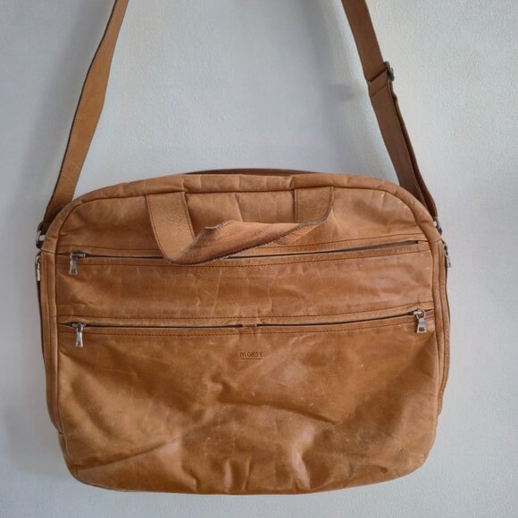 M0851 Leather Crossbody Laptop Bag - Picture 1 of 14